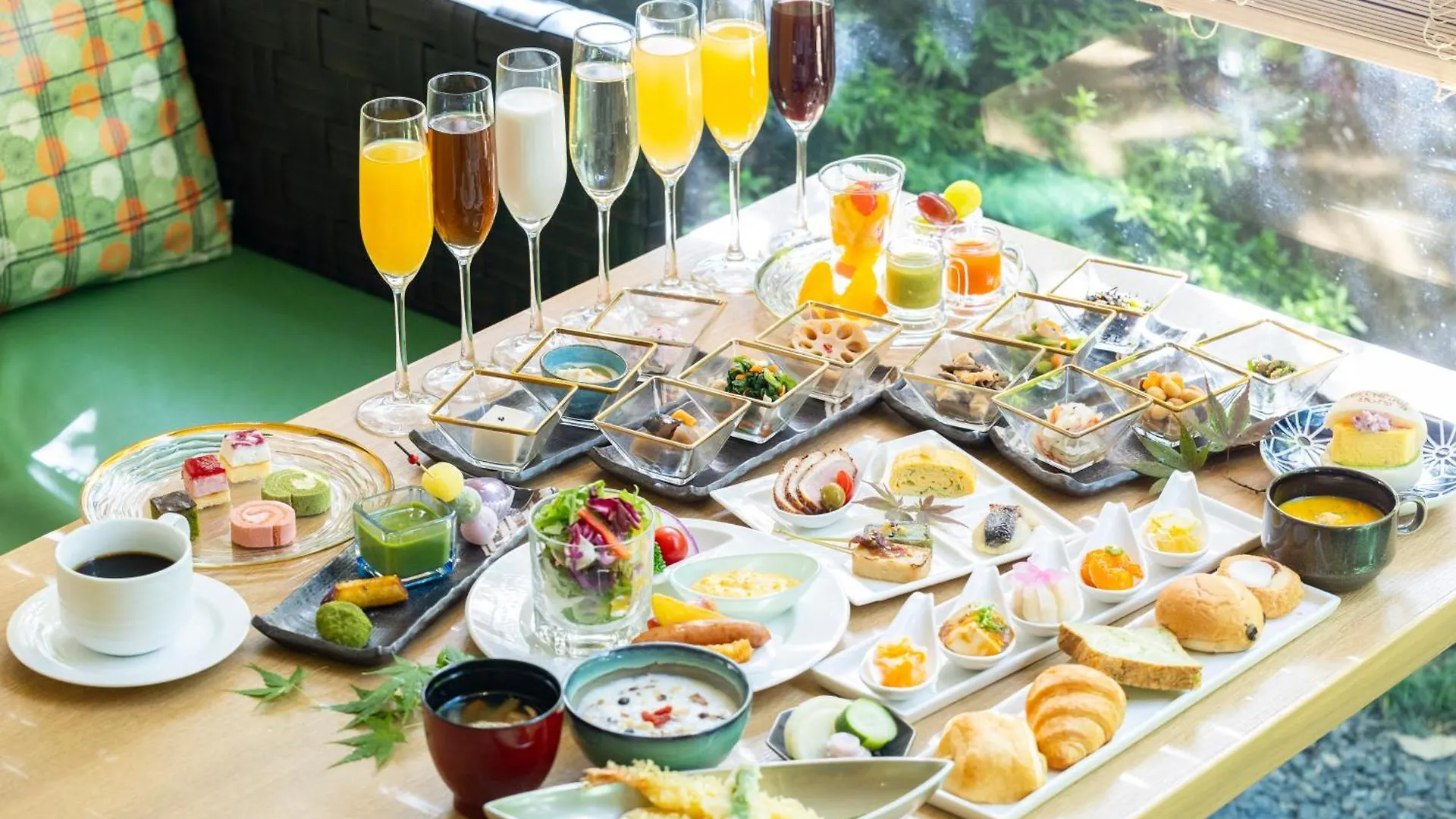 Royal Twin Hotel Kyoto Hachijoguchi 4*,  일본