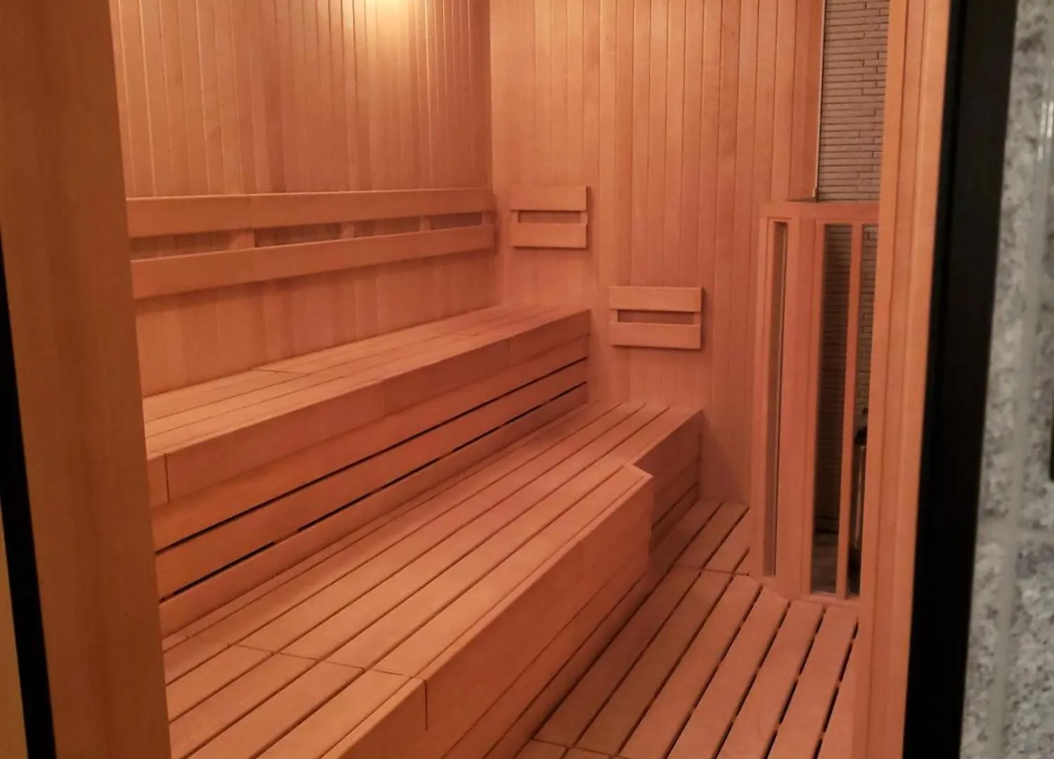 Royal Twin Hotel Kyoto Hachijoguchi Japan